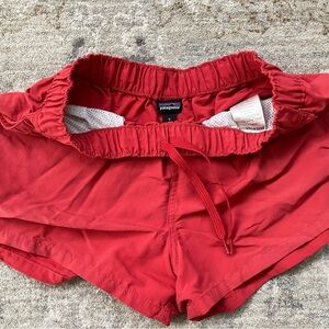 Patagonia Barely Baggies Shorts in Coral